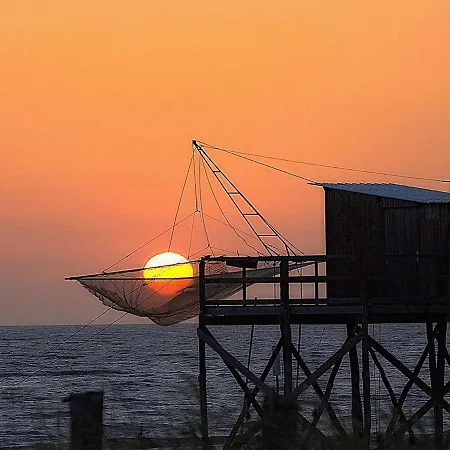 Cosy 2 Pieces A 600m De La A - Fr-1-246a-141 *